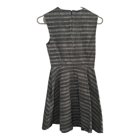 Kate Spade Saturday Black Print Pockets Sleeveless Fit and Flare Dress Size 0 - Picture 3 of 13